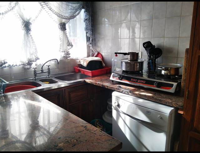 3 BEDROOM HOUSE FOR SALE IN RAISETHORPE